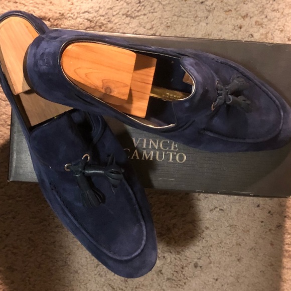 Footwear - Picture 2 of 4